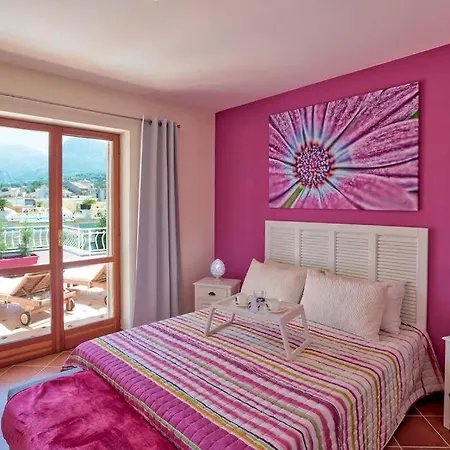 Sun Attic Sea View *